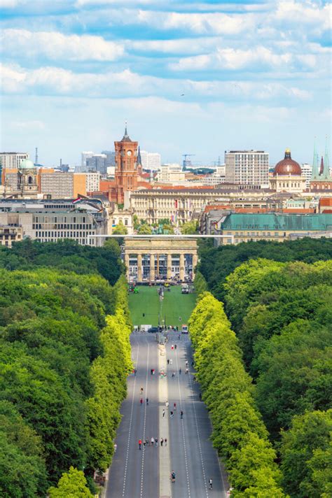 Discover the capital of Germany with RIU .